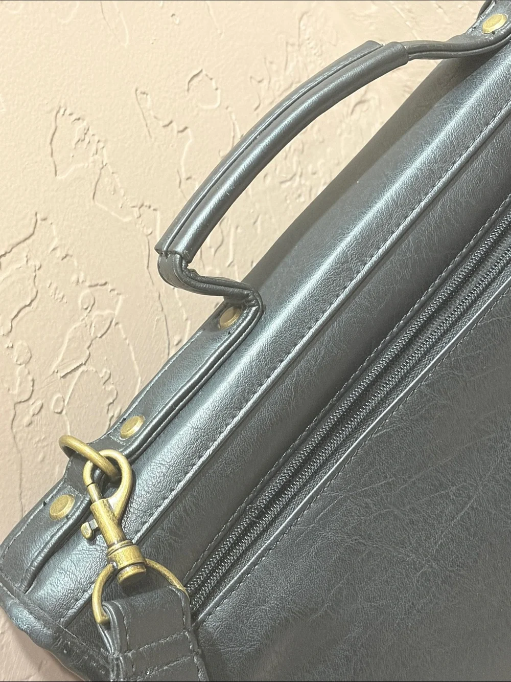 Classic Black Durahide Leather Briefcase Shoulder Strap Buckle Zip Organizer